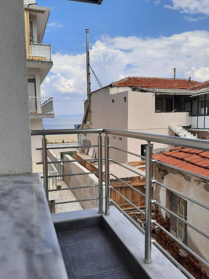 By The Sea Apartment Peraia  Exterior photo