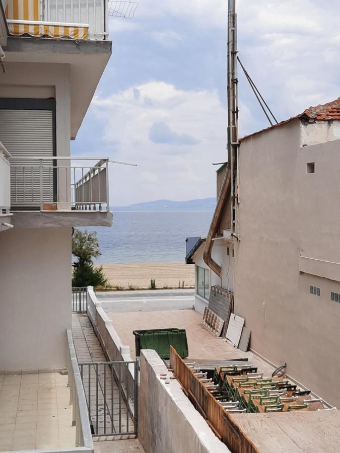 By The Sea Apartment Peraia  Exterior photo