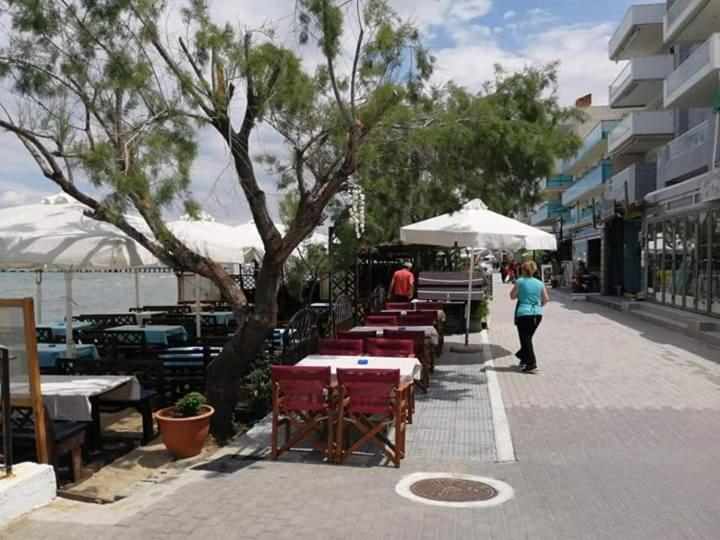 By The Sea Apartment Peraia  Exterior photo