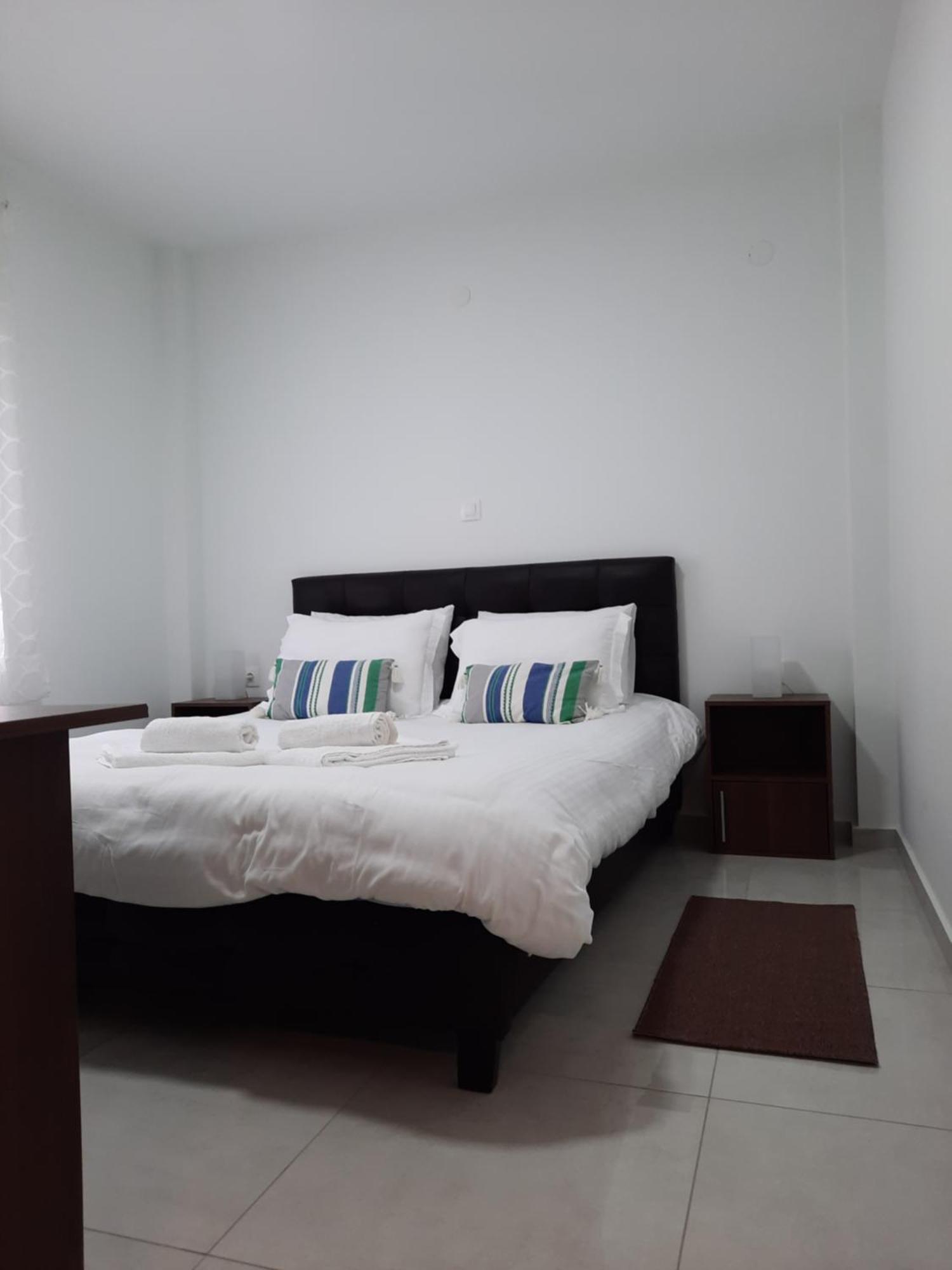 By The Sea Apartment Peraia  Room photo